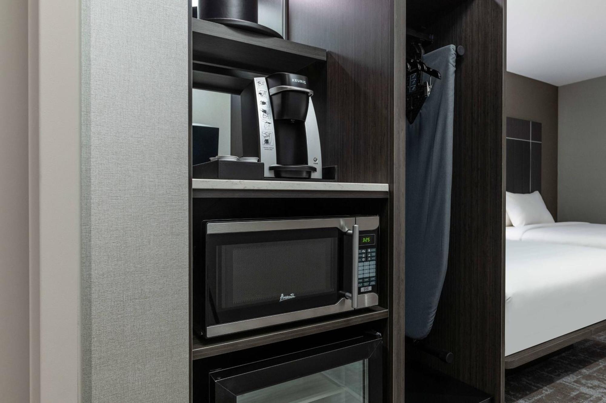 Fairfield By Marriott Inn & Suites Boston เมดฟอร์ด ภายนอก รูปภาพ